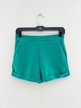 Sincerely Jules Emerald Green Cuffed Shorts | Women's Medium | Pull-On
